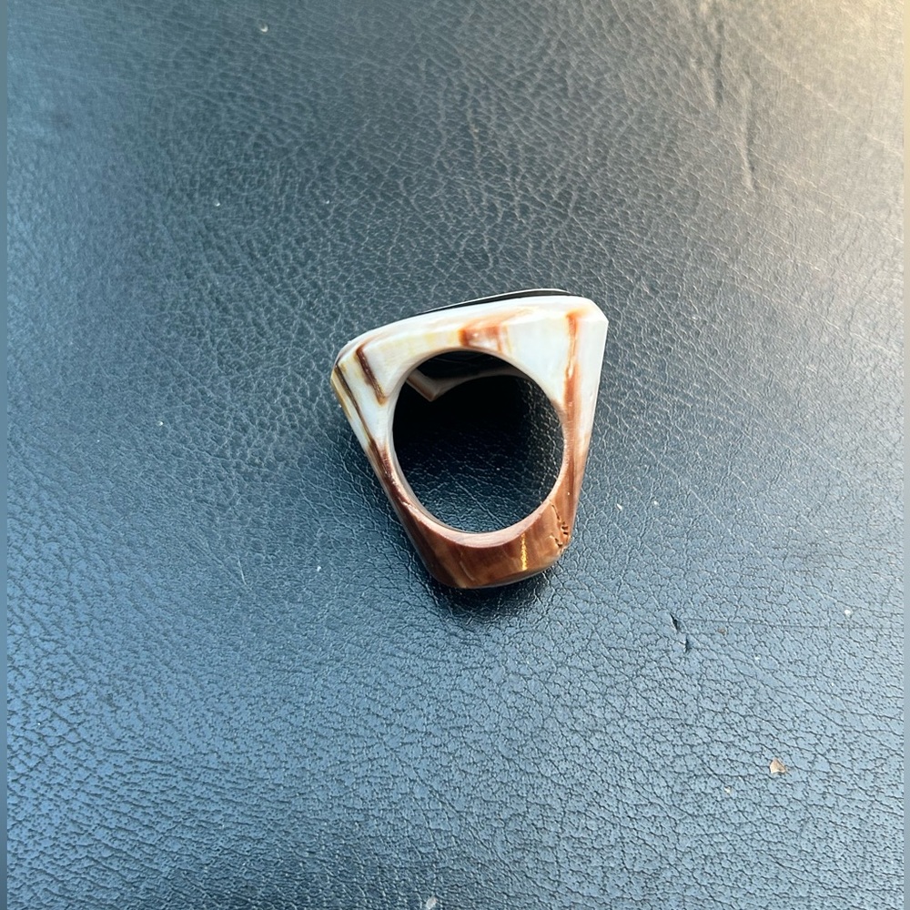 Unique Polished Shell Ring - Picture 4 of 7